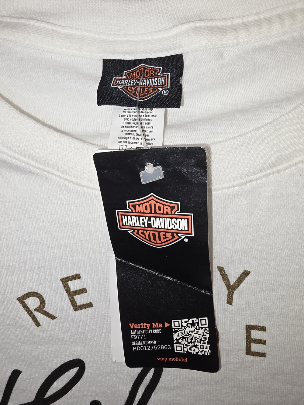 Harley-Davidson Cream Short Sleeve Tee with Black & Gold Script - Picture 3 of 12